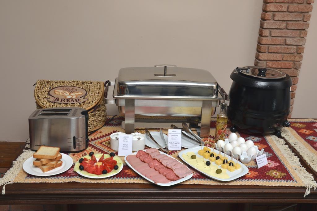 Hotel Old Metekhi History 4*