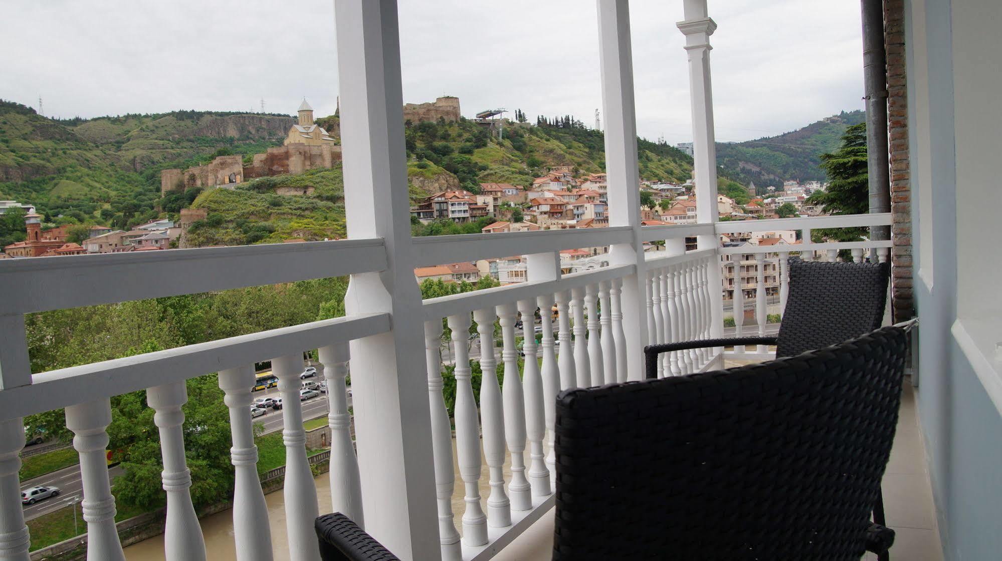 Old Metekhi History Hotel 4*